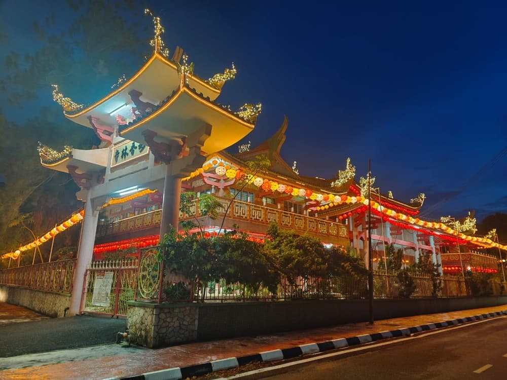TOKONG BUDDHA BEOW HIANG LIM PULAU PINANG