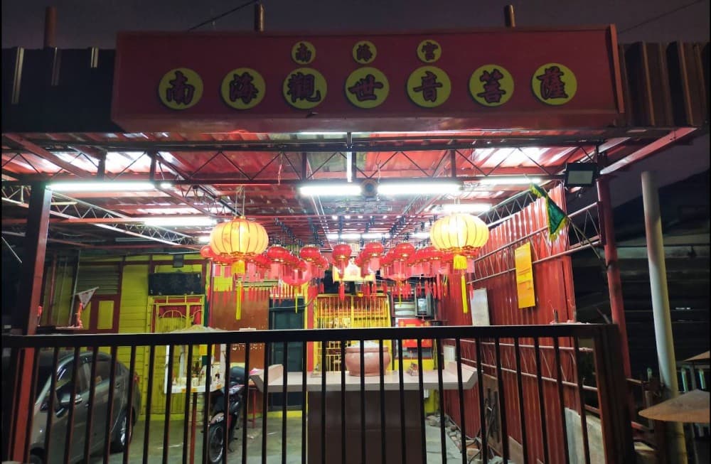 TOKONG NAN HAI GONG ( LAM HAI KUAN SAY IM POR SAT PULAU PINANG)