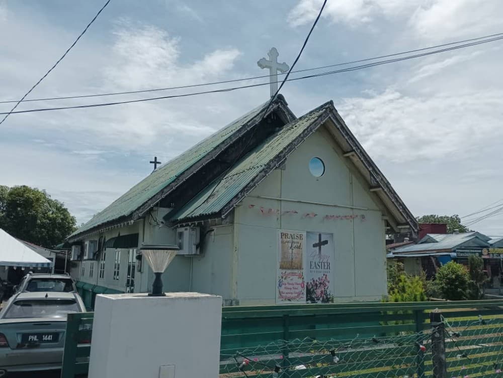HOLY TRINITY CHURCH NIBONG TEBAL