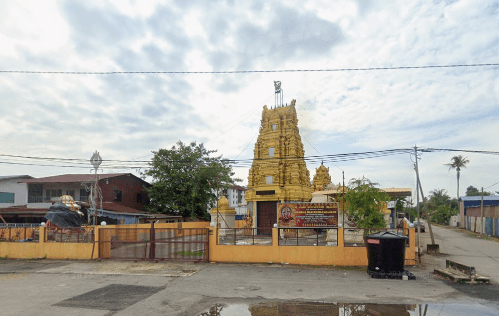 KUIL SRI MAHA MARIAMMAN AALAYAM (SRI THROWPATHI AMMAN) KAMPUNG DOCK BARU BUKIT TENGAH