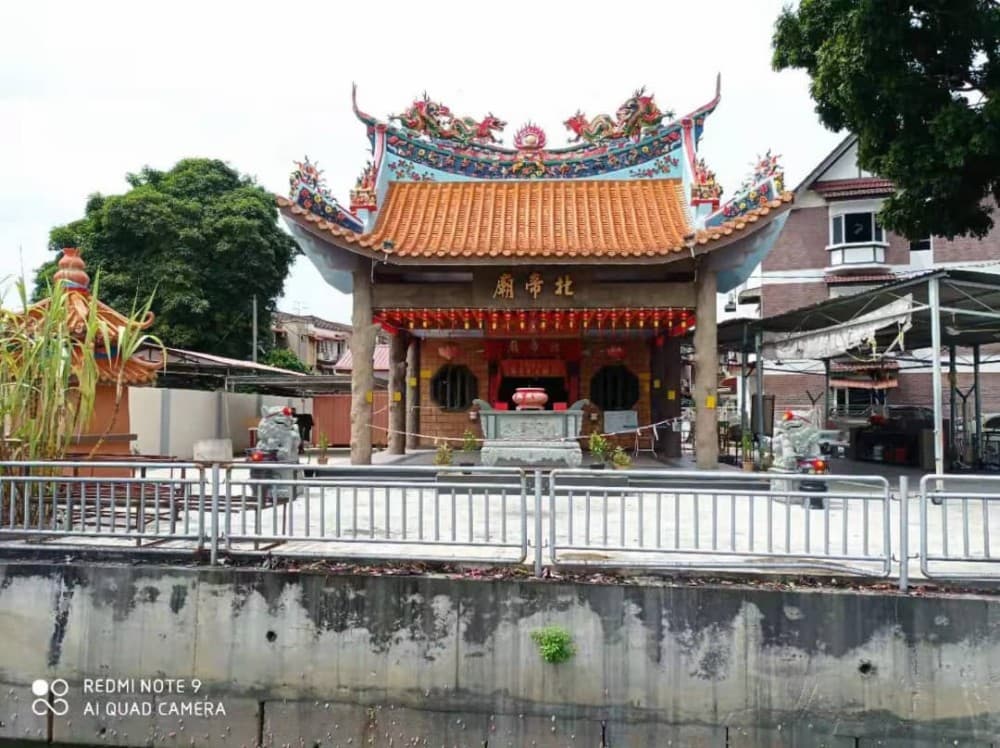 PERTUBUHAN PENGANUT DEWA BEI JI X'IAN SHANG TEY (BEI DI MIAO) PULAU PINANG