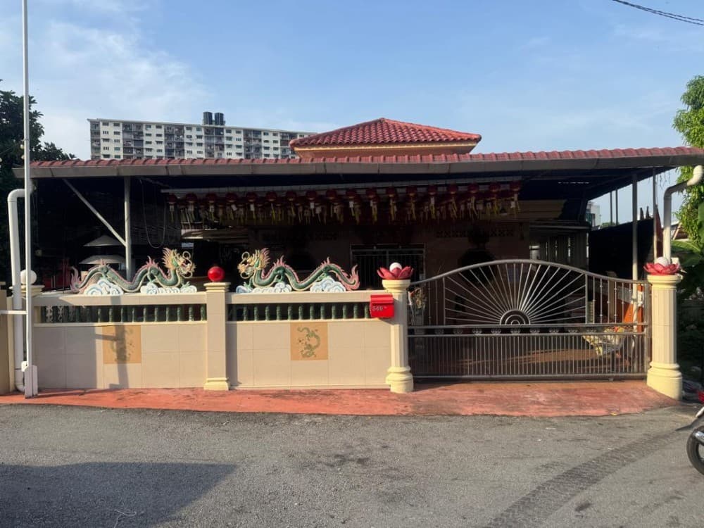 TOKONG HUANG SHEAN KONG TAMAN RIFLE