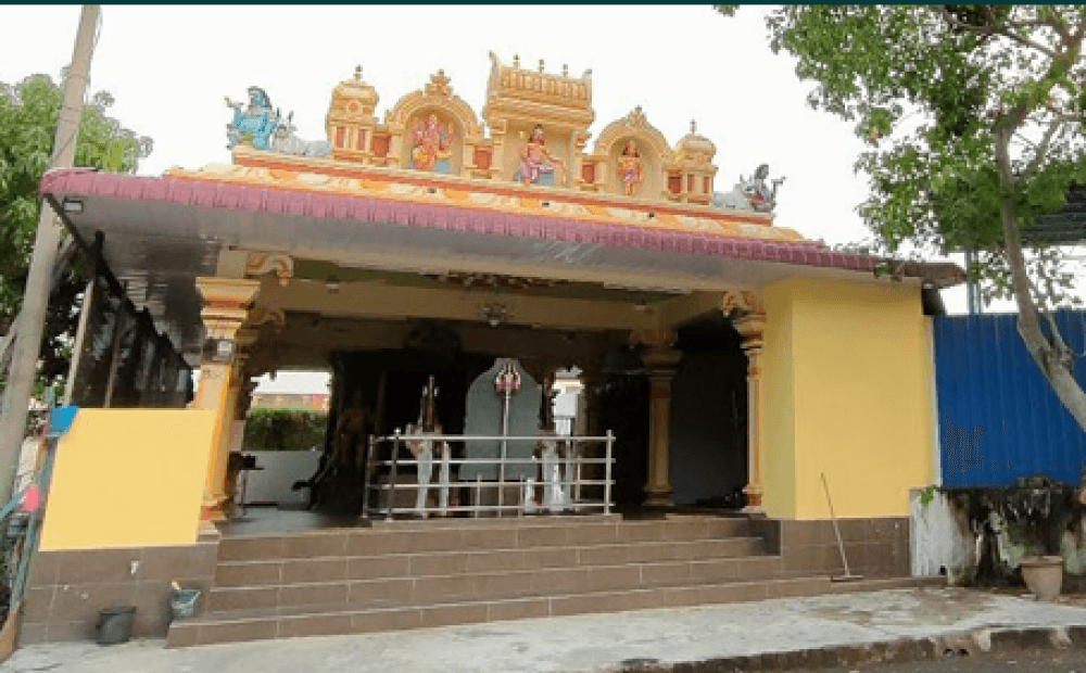 KUIL DEWA SRI MATHURAI VEERAN ALAYAM JURU