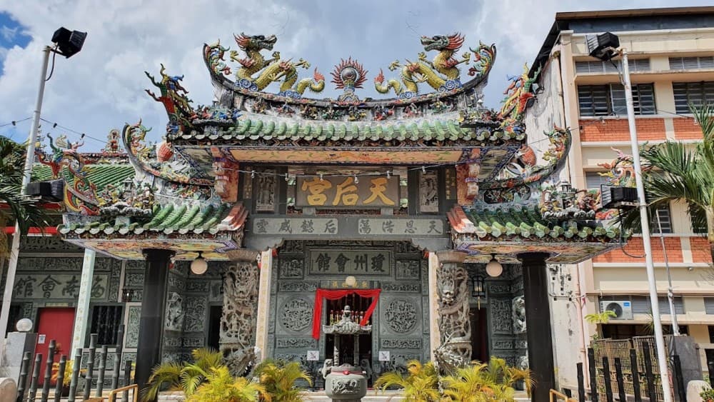 TOKONG HAINAN THEAN HOU PULAU PINANG