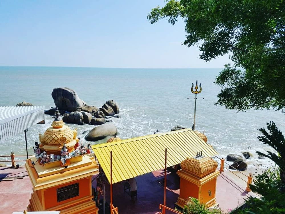 KUIL SRI ALUVANG MUNEESWARAR, MOUNT PLEASURE