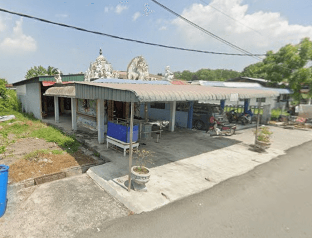 KUIL HINDU ADHIPLASHAKTHI JALAN BARU PERMATANG TINGGI